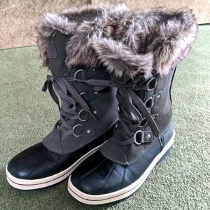 Bass Juno boots